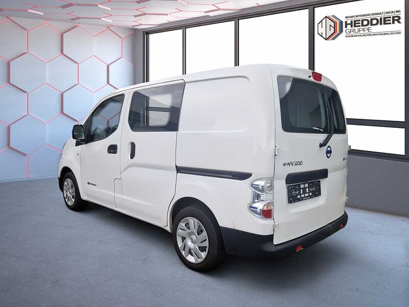 Nissan NV200 e-Kasten Comfort-Optionspaket 5T Optionen: Verglasungspaket Gittertrennwand